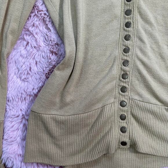 Y2k tan vneck sweater cardigan - Picture 5 of 7
